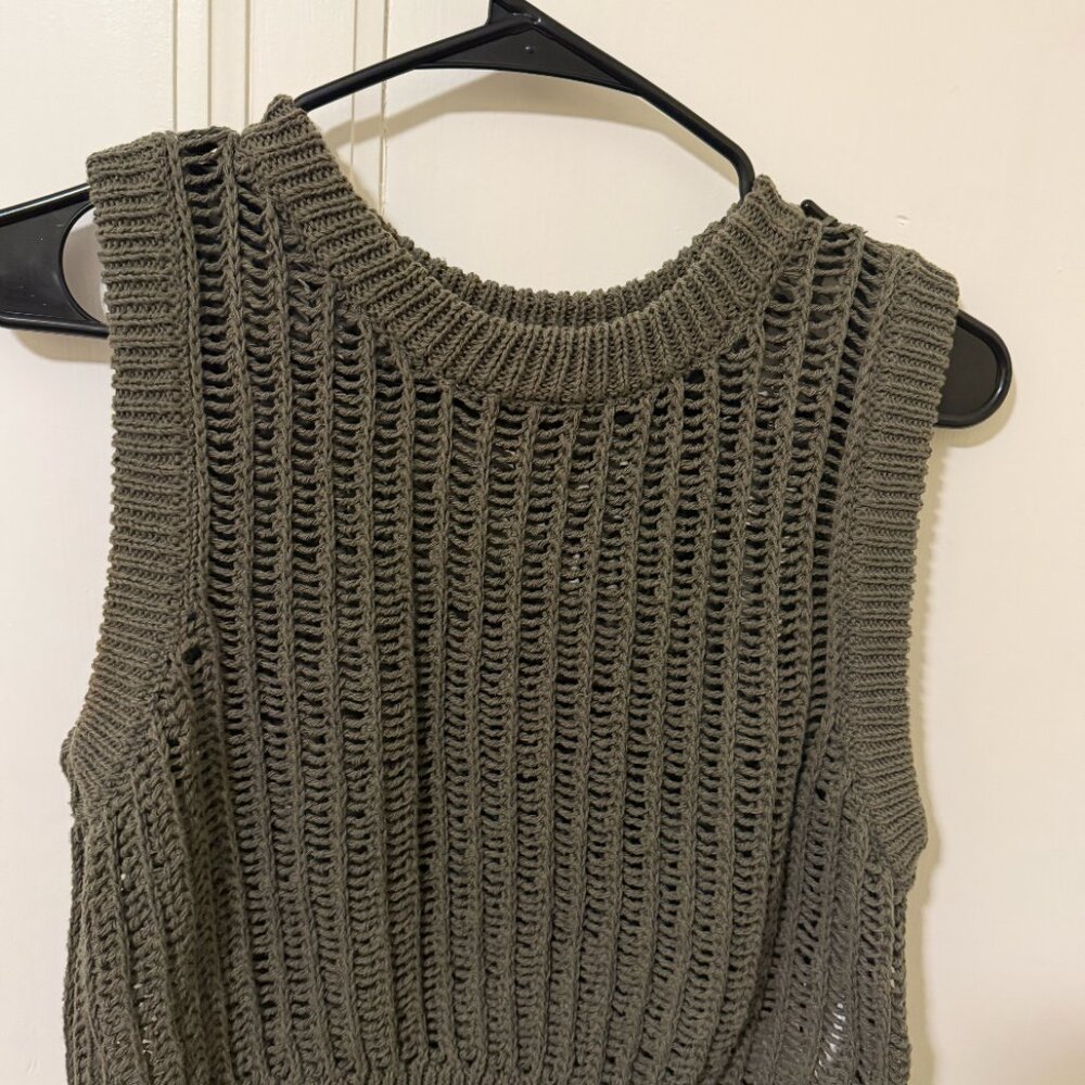 ZARA Knit Sleeveless Sweater Tank – Size M